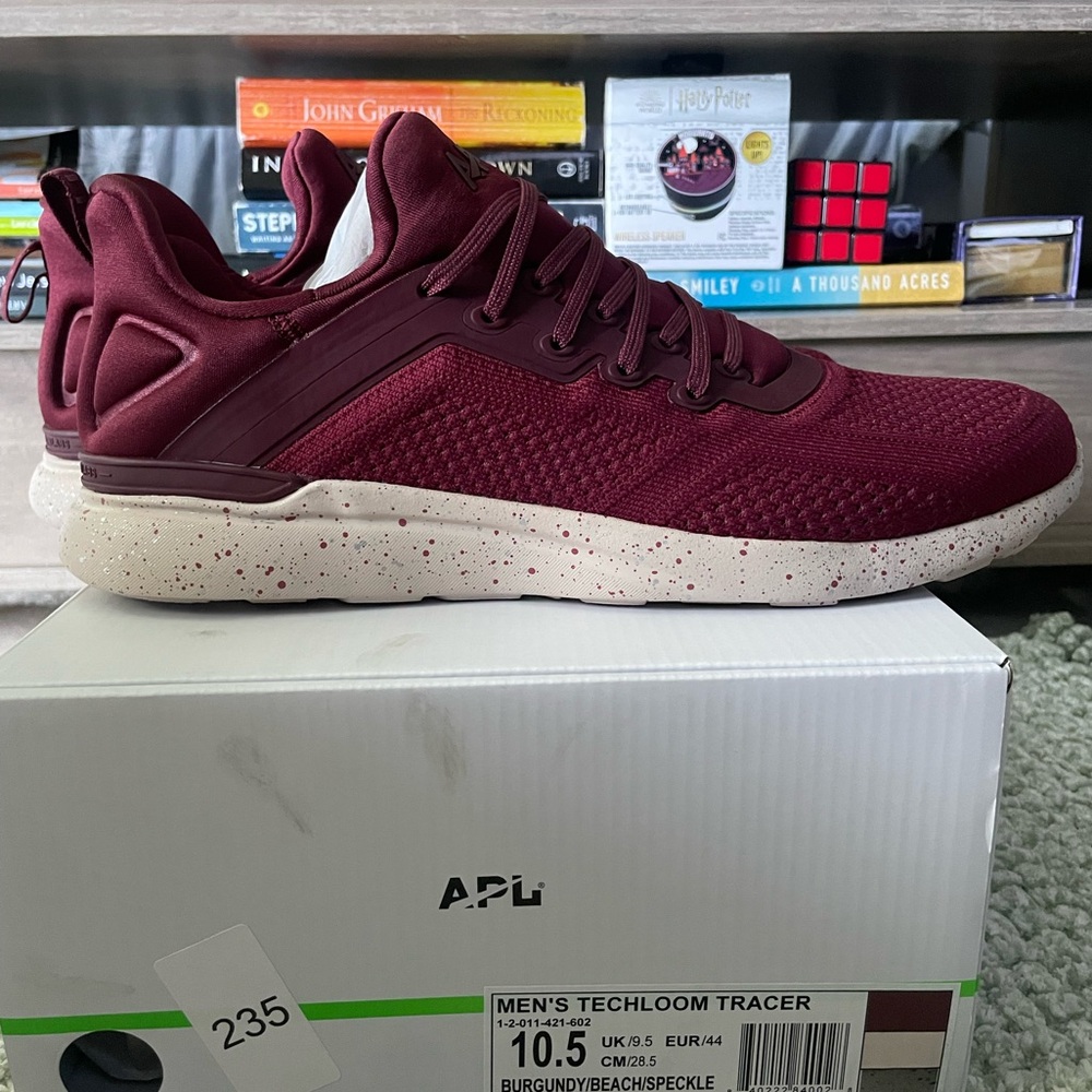 APL TechLoom Tracer Sneakers Size 10.5 Burgundy